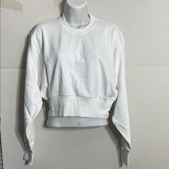 Aritzia color white TNA Perfect Shrunken Sweatshirt - Picture 1 of 5